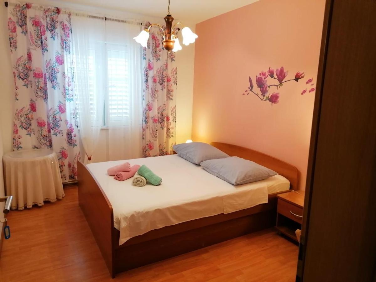 Guest House Lucija Makarská Exteriér fotografie